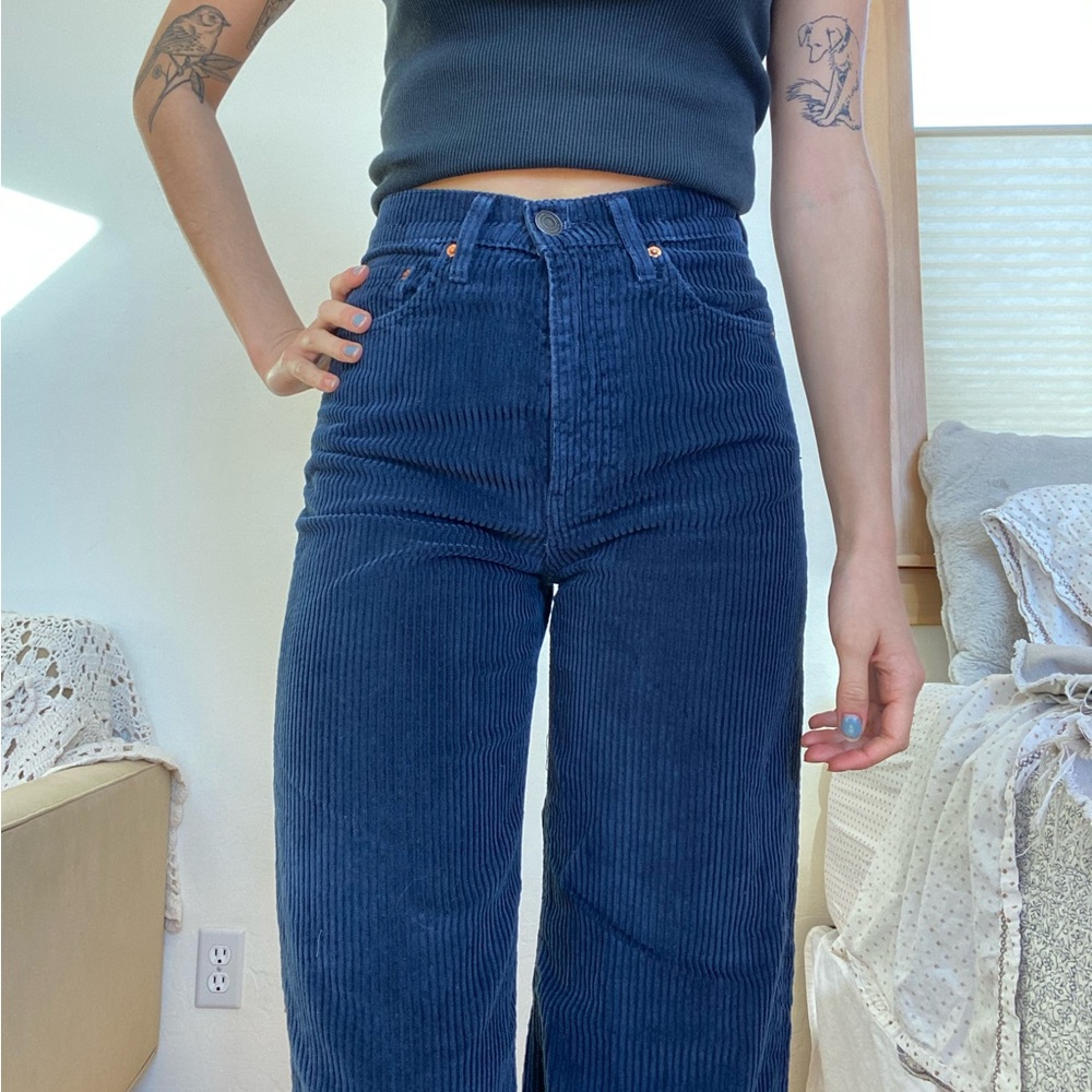 Levi Corduroy Ribcage Wide Leg Jeans